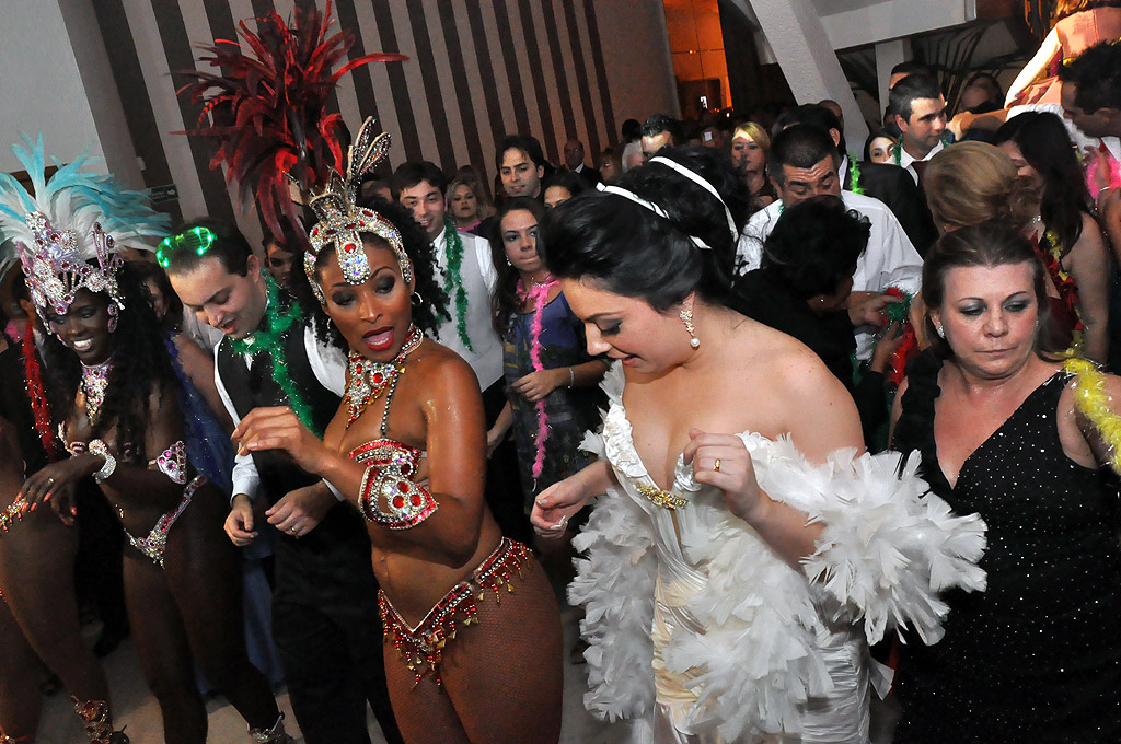 A magia do Carnaval no seu casamento